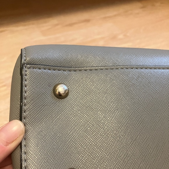 SOLD - MICHAEL Michael Kors Cynthia Satchel Handbag - Picture 14 of 16